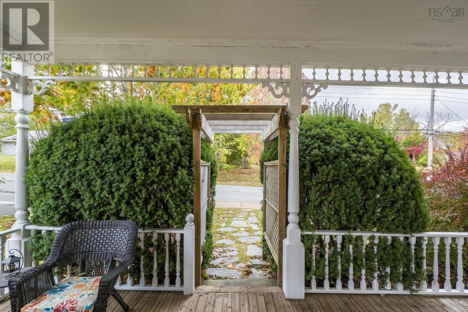 138 Main Street Property Photo 35