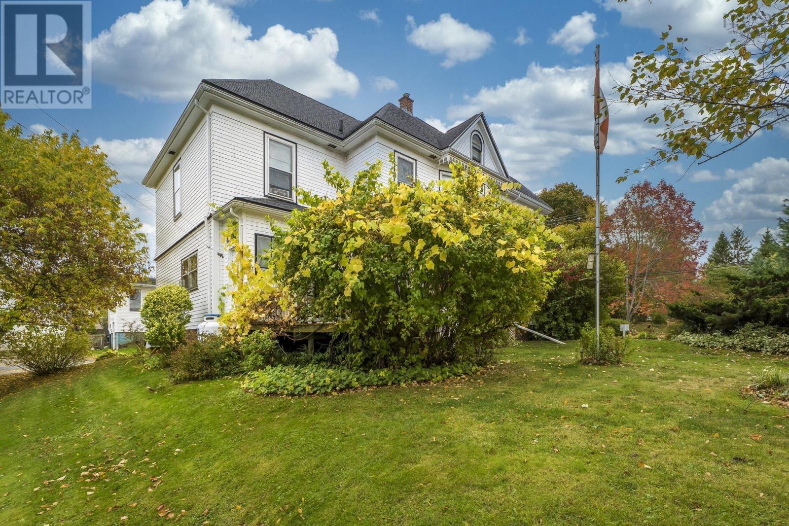 138 Main Street Property Photo 39