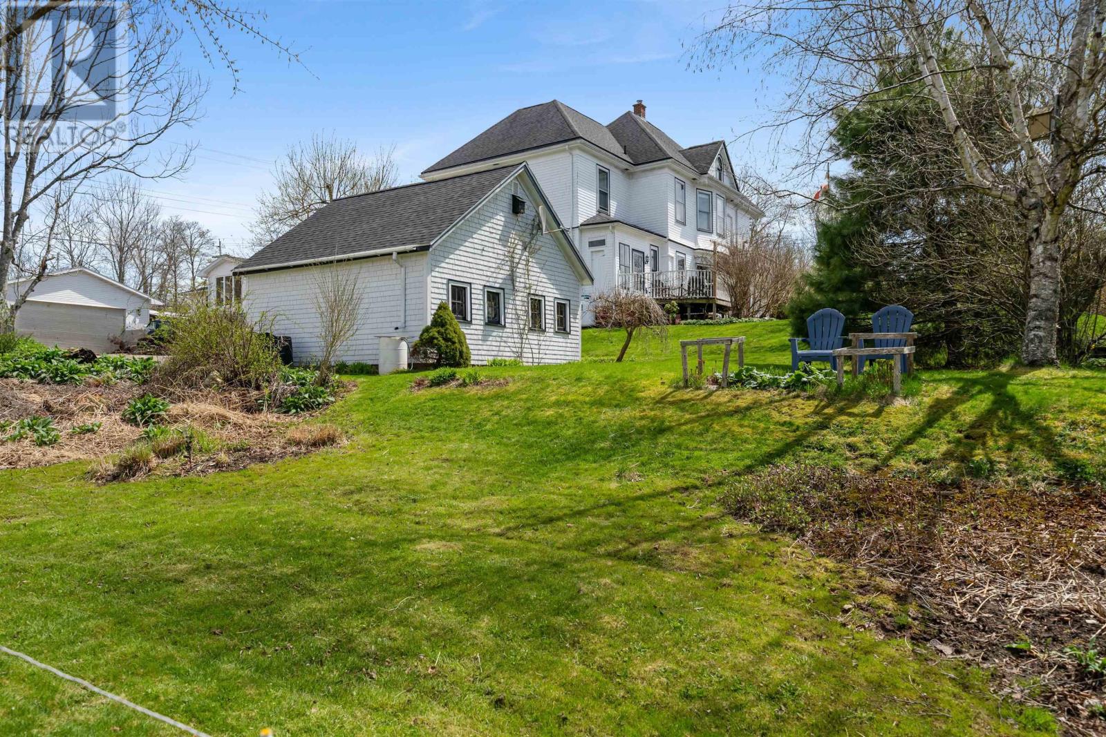 138 Main Street Property Photo 44