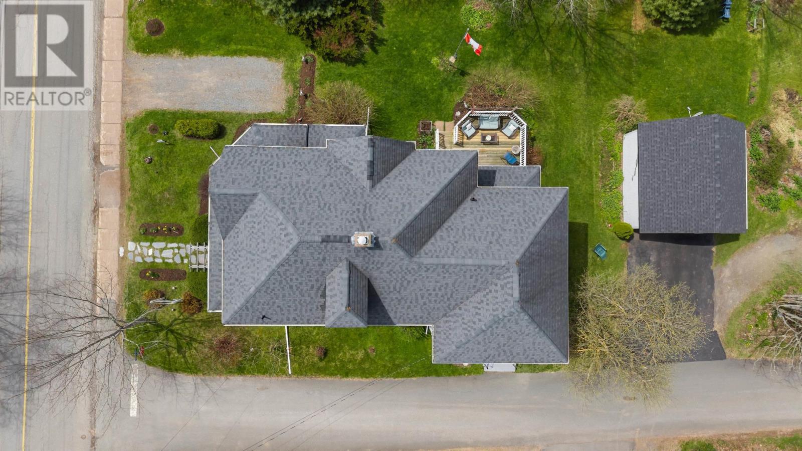 138 Main Street Property Photo 46