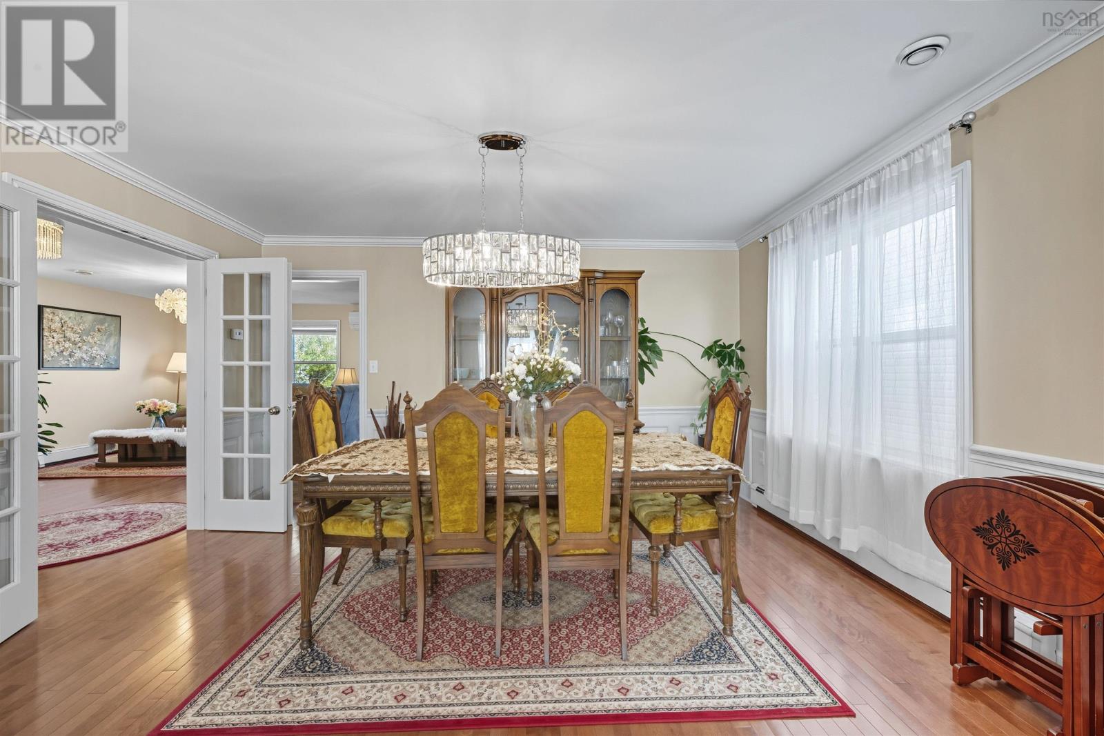 7 Fathom Court Property Photo 9