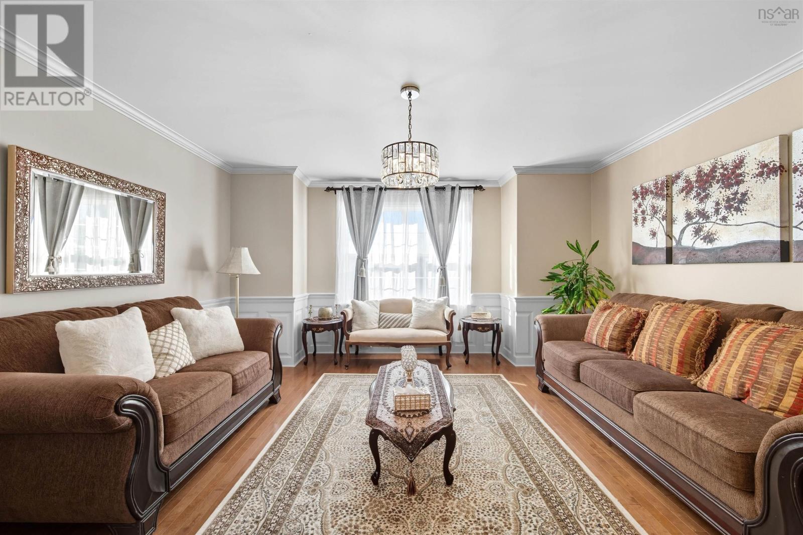 7 Fathom Court Property Photo 11