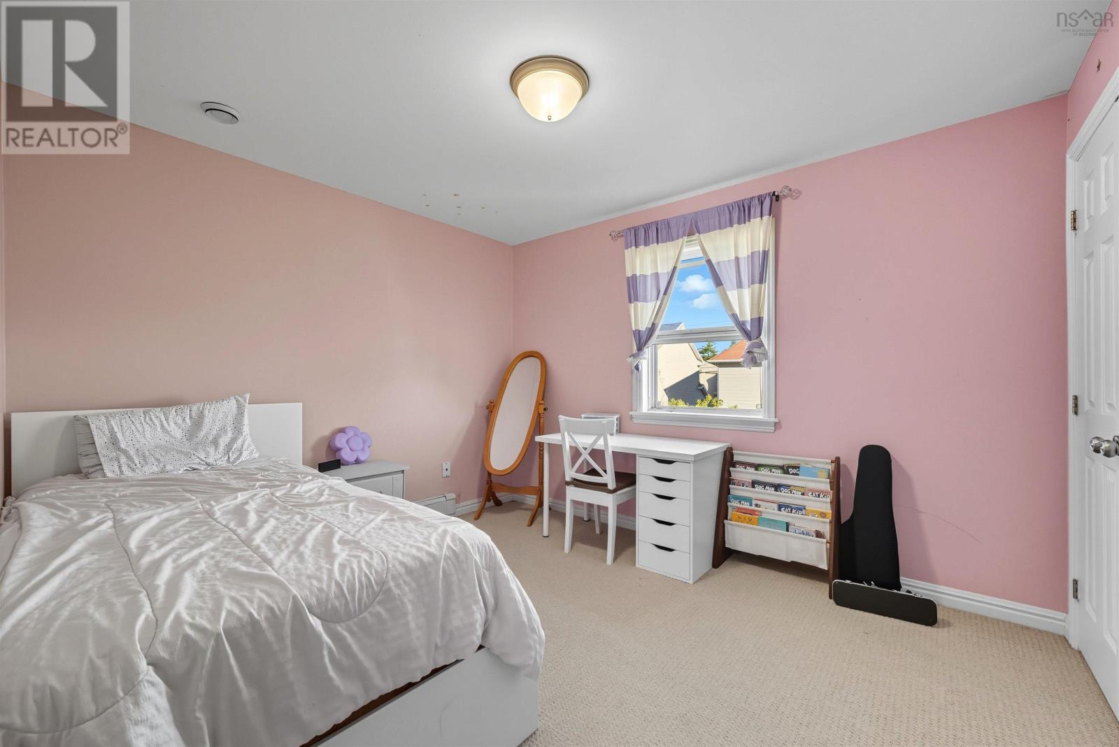 7 Fathom Court Property Photo 24