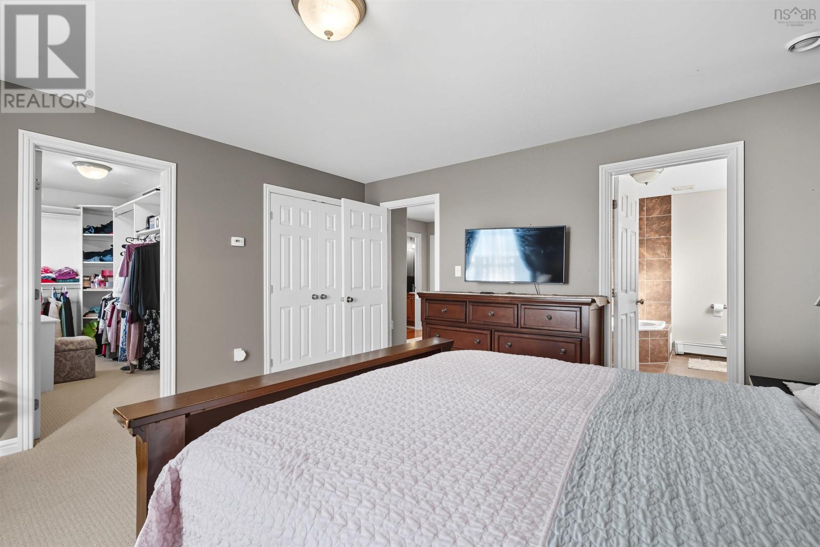 7 Fathom Court Property Photo 27