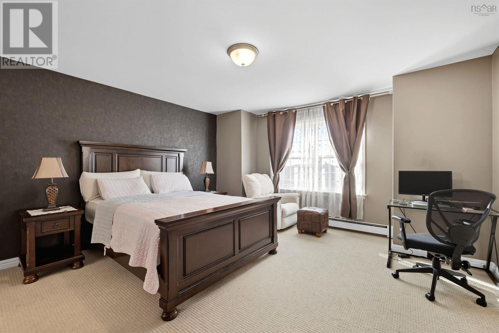 7 Fathom Court Property Photo 28