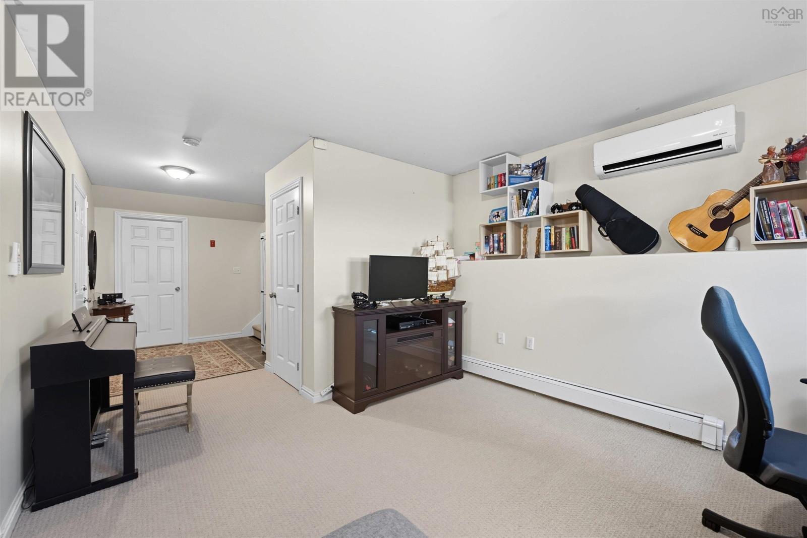 7 Fathom Court Property Photo 36