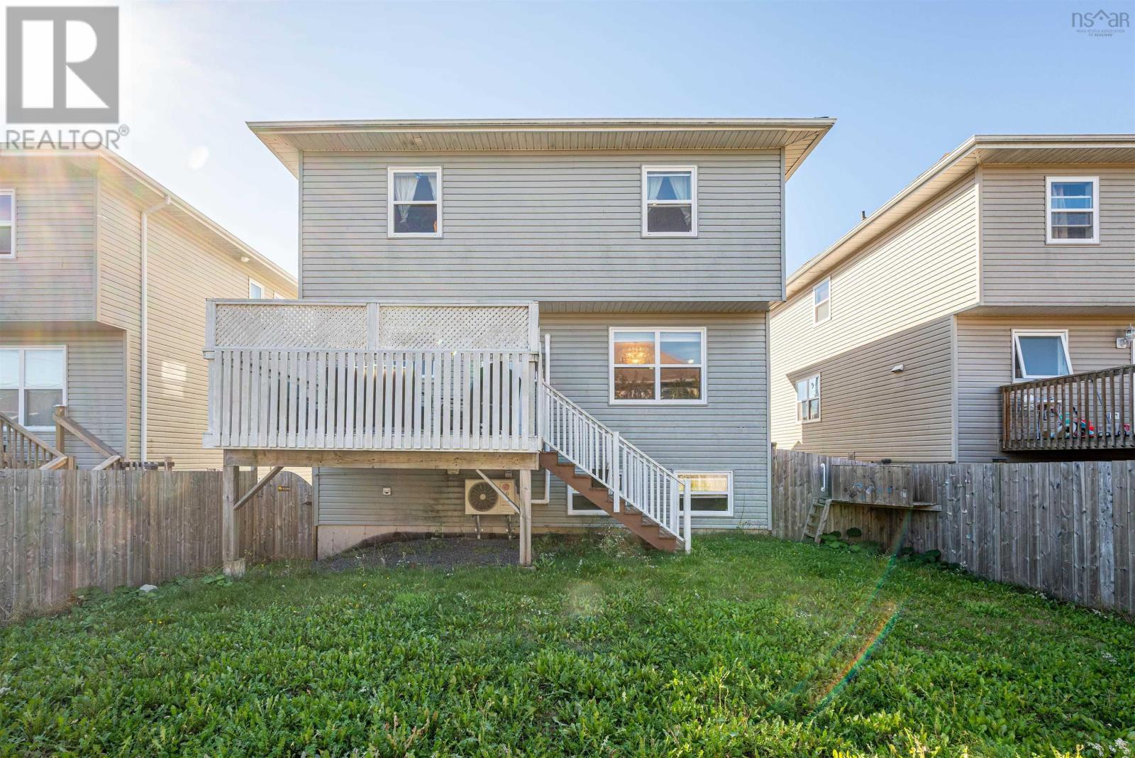 7 Fathom Court Property Photo 44