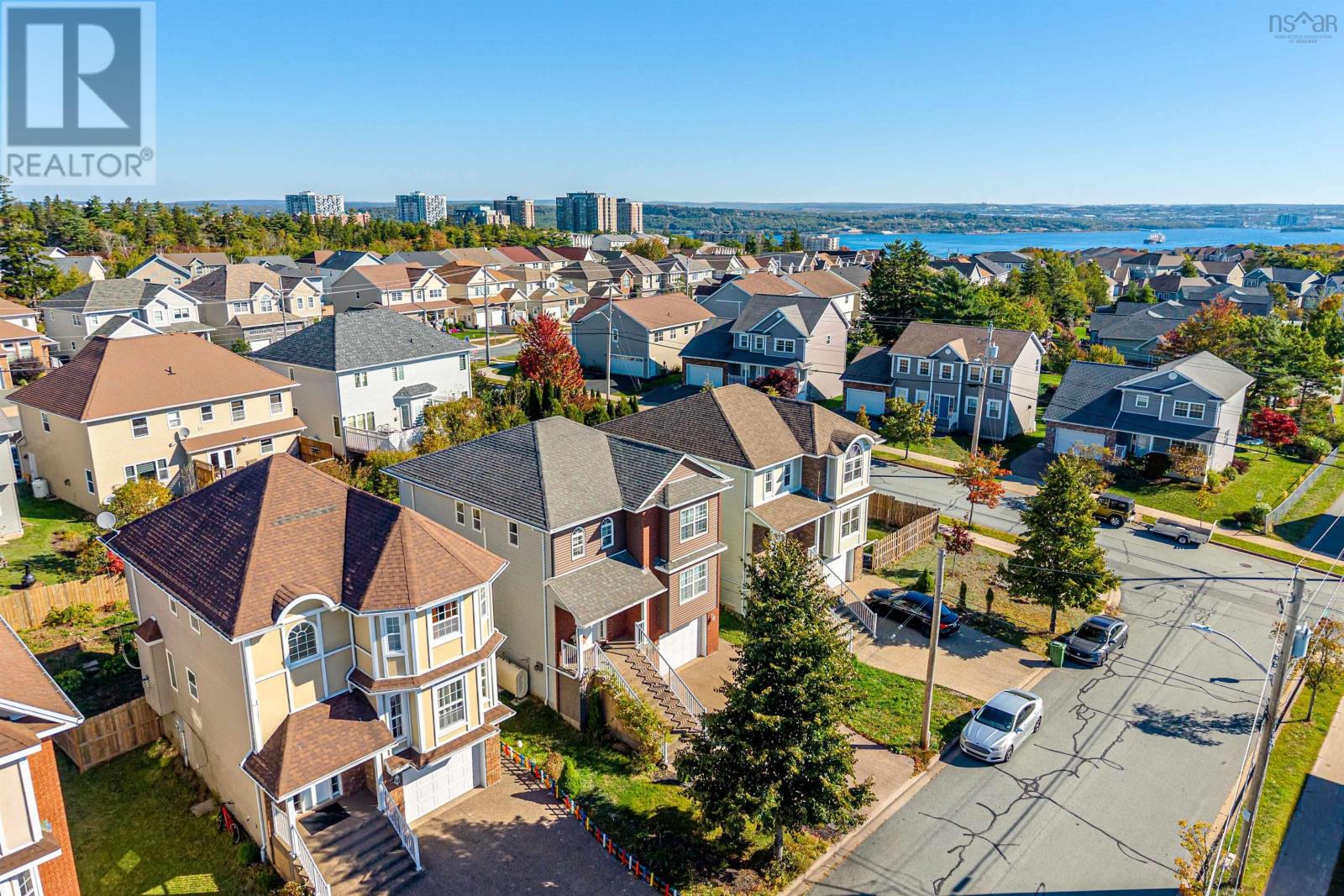 7 Fathom Court Property Photo 47