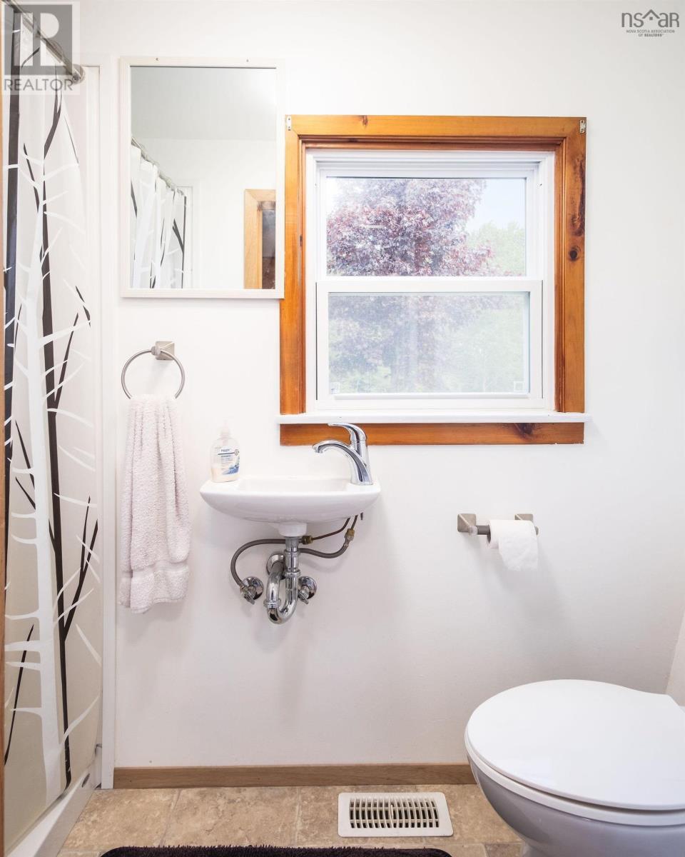 10353 Marble Mountain Road Property Photo 9