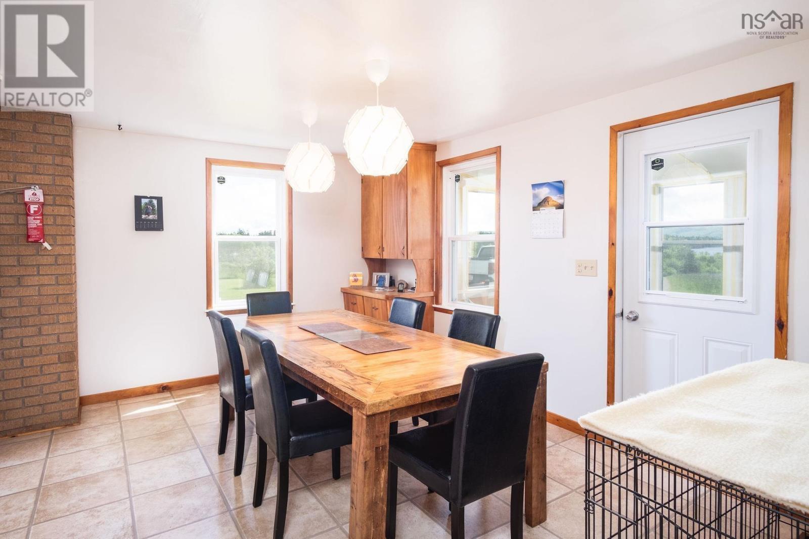 10353 Marble Mountain Road Property Photo 11