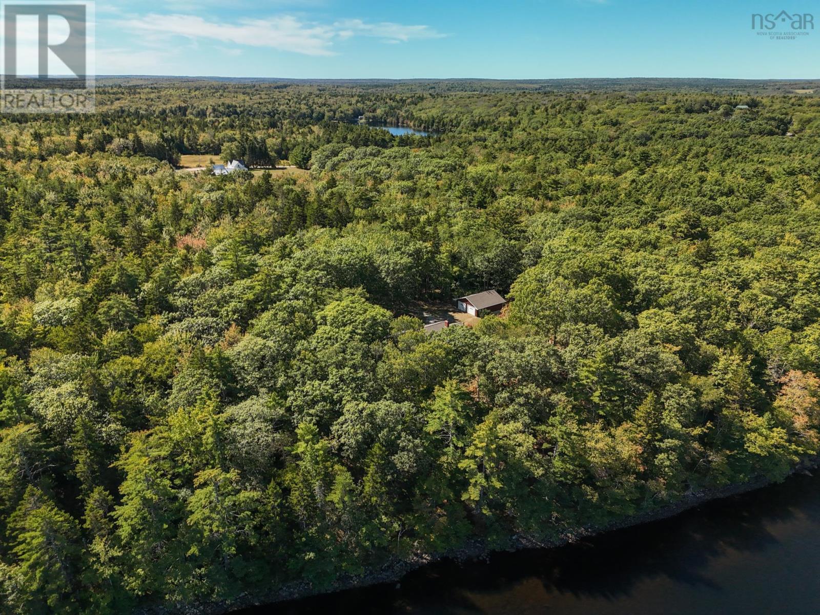 587 Highway 203 Property Photo 12