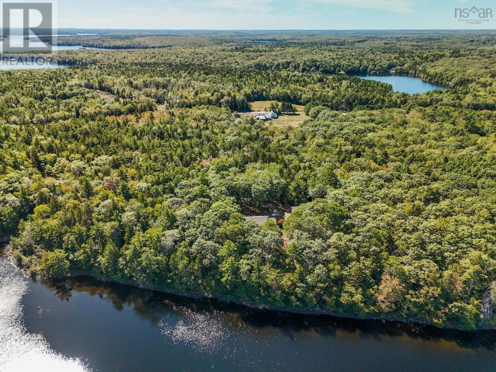 587 Highway 203 Property Photo 13