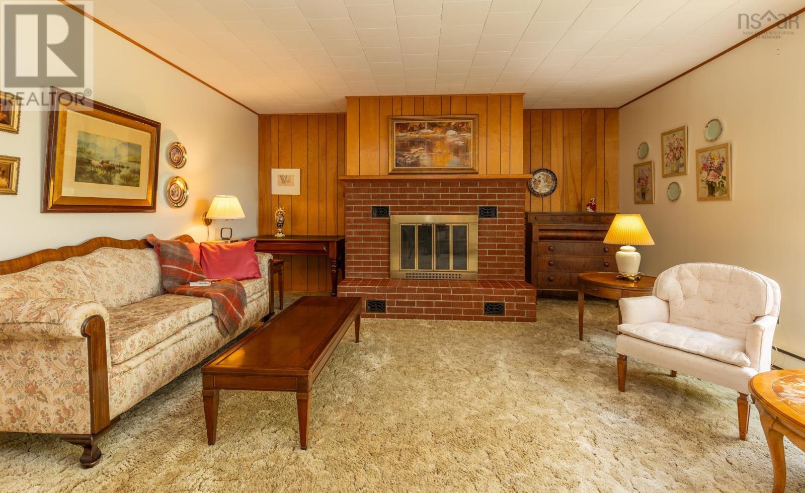 587 Highway 203 Property Photo 19