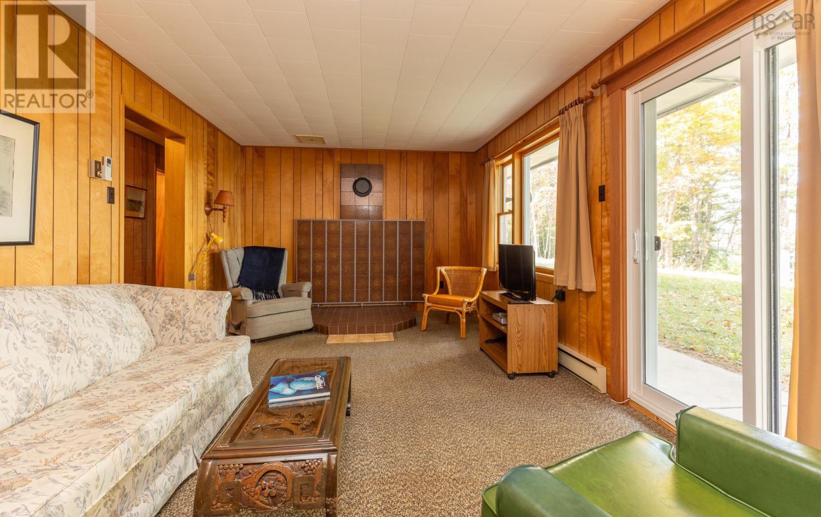 587 Highway 203 Property Photo 39