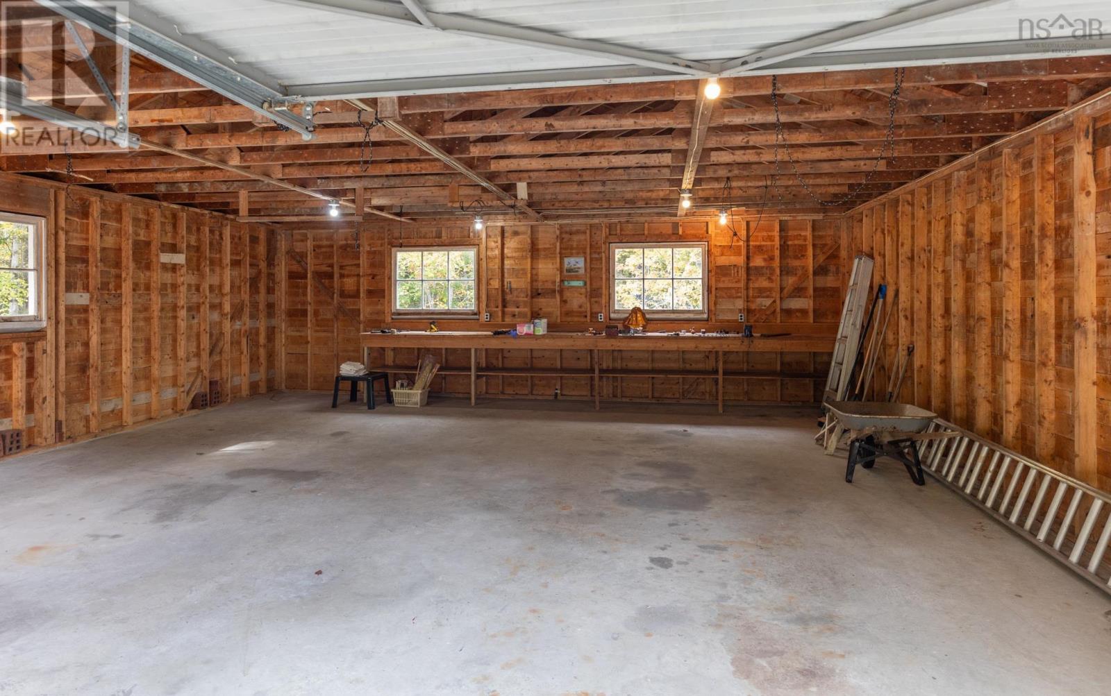 587 Highway 203 Property Photo 44