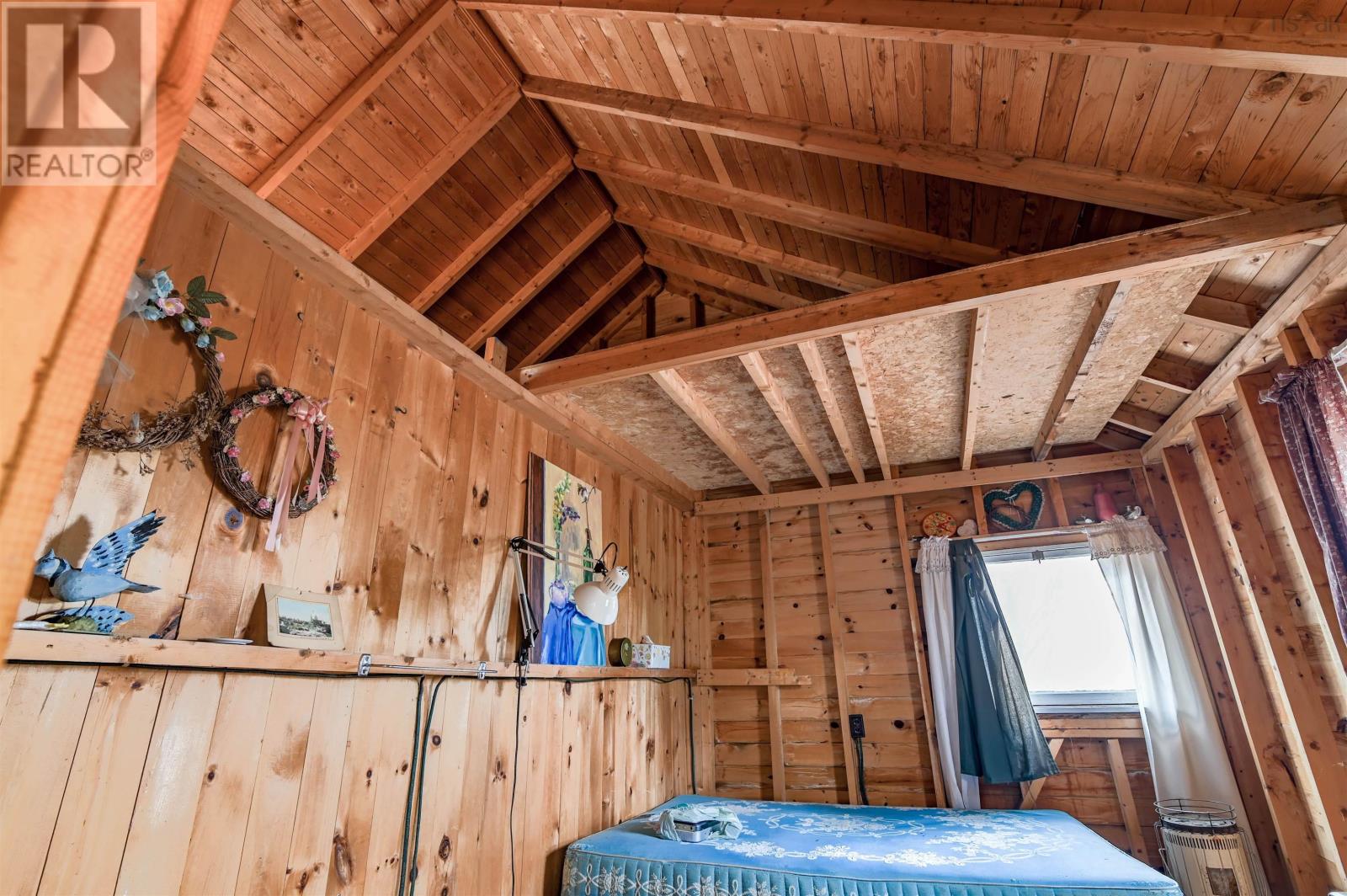 158 Plover Lane Property Photo 12