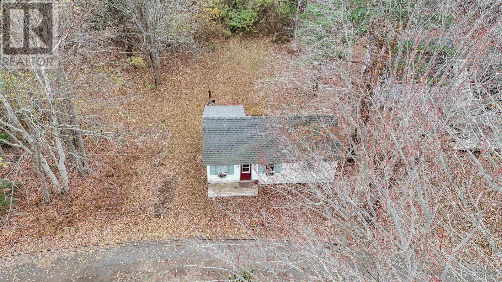 158 Plover Lane Property Photo 13