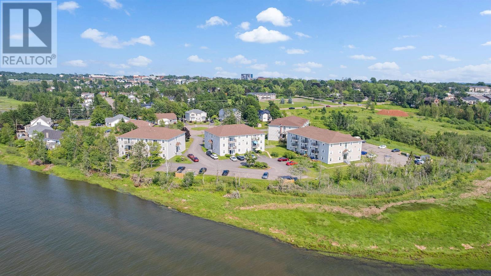 22 Waterview Heights #12 Property Photo 4