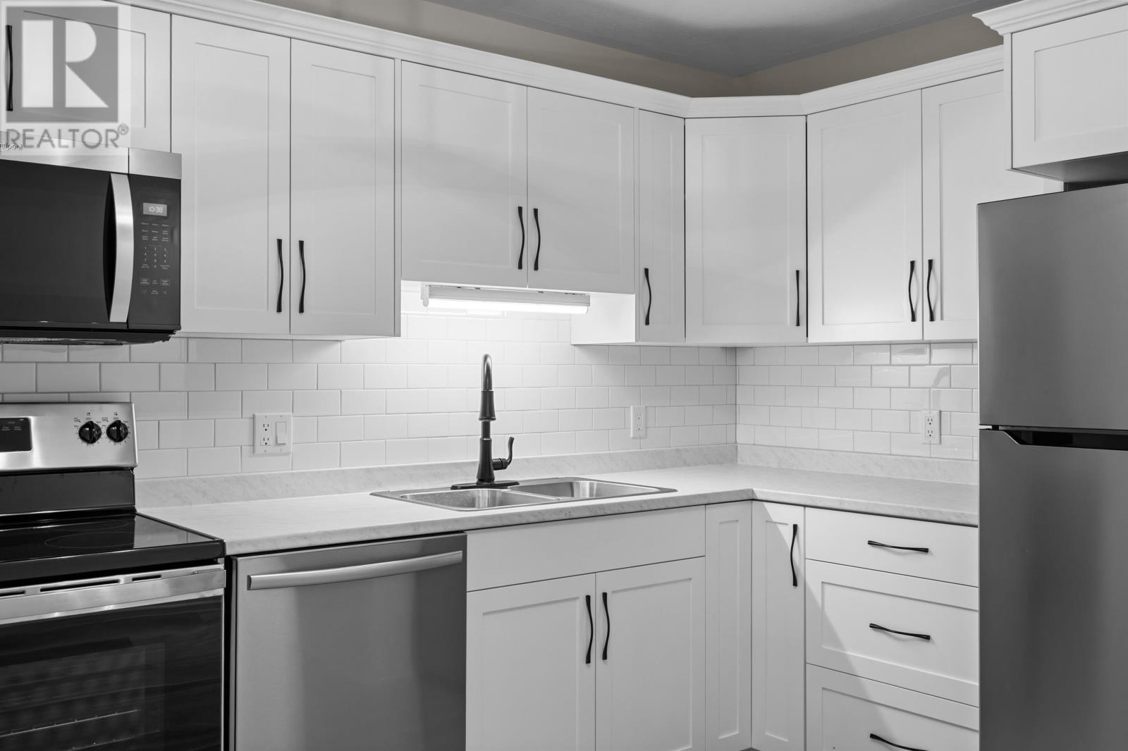 22 Waterview Heights #12 Property Photo 12