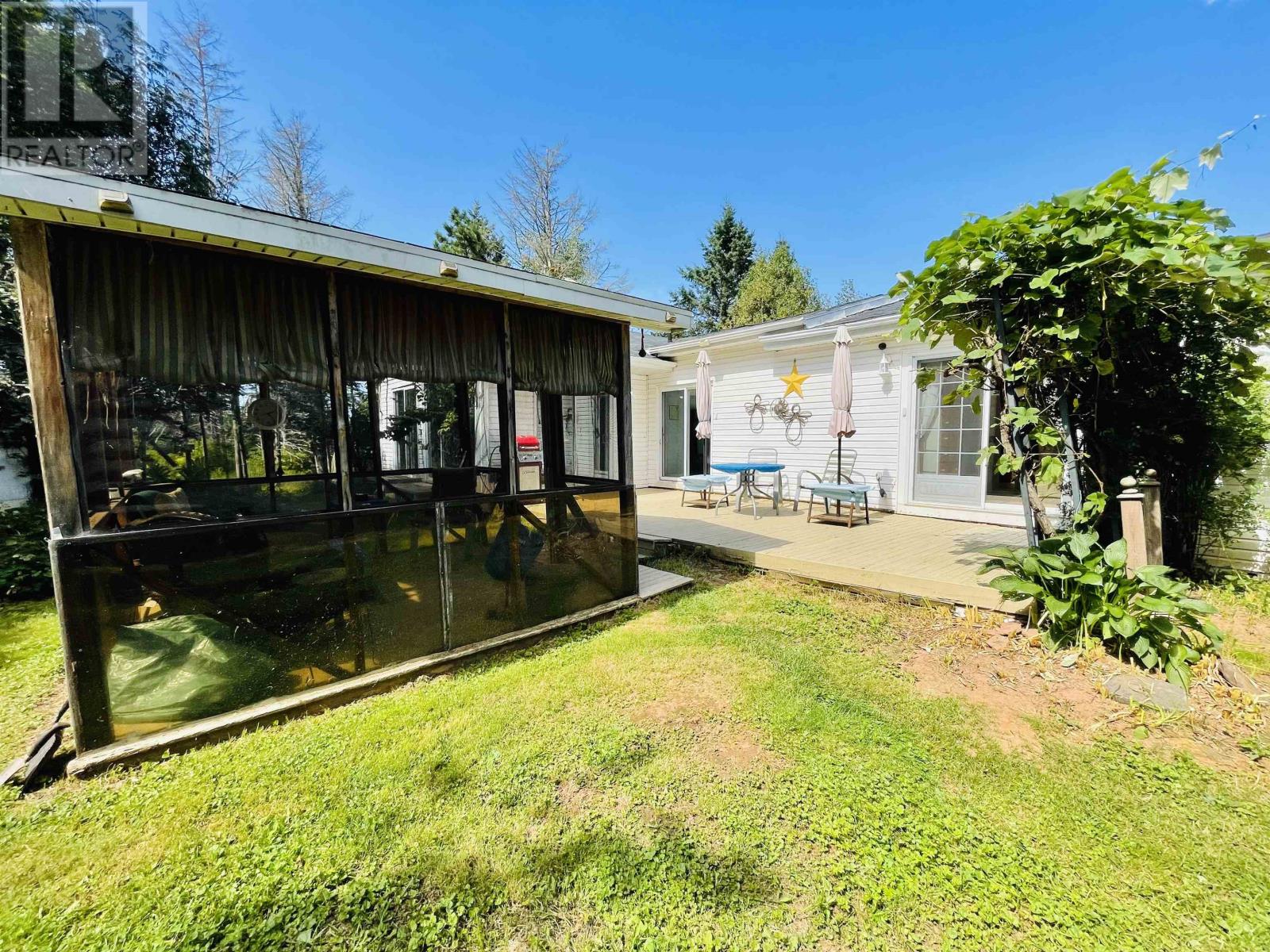 19541 Rte 2 Highway Property Photo 4