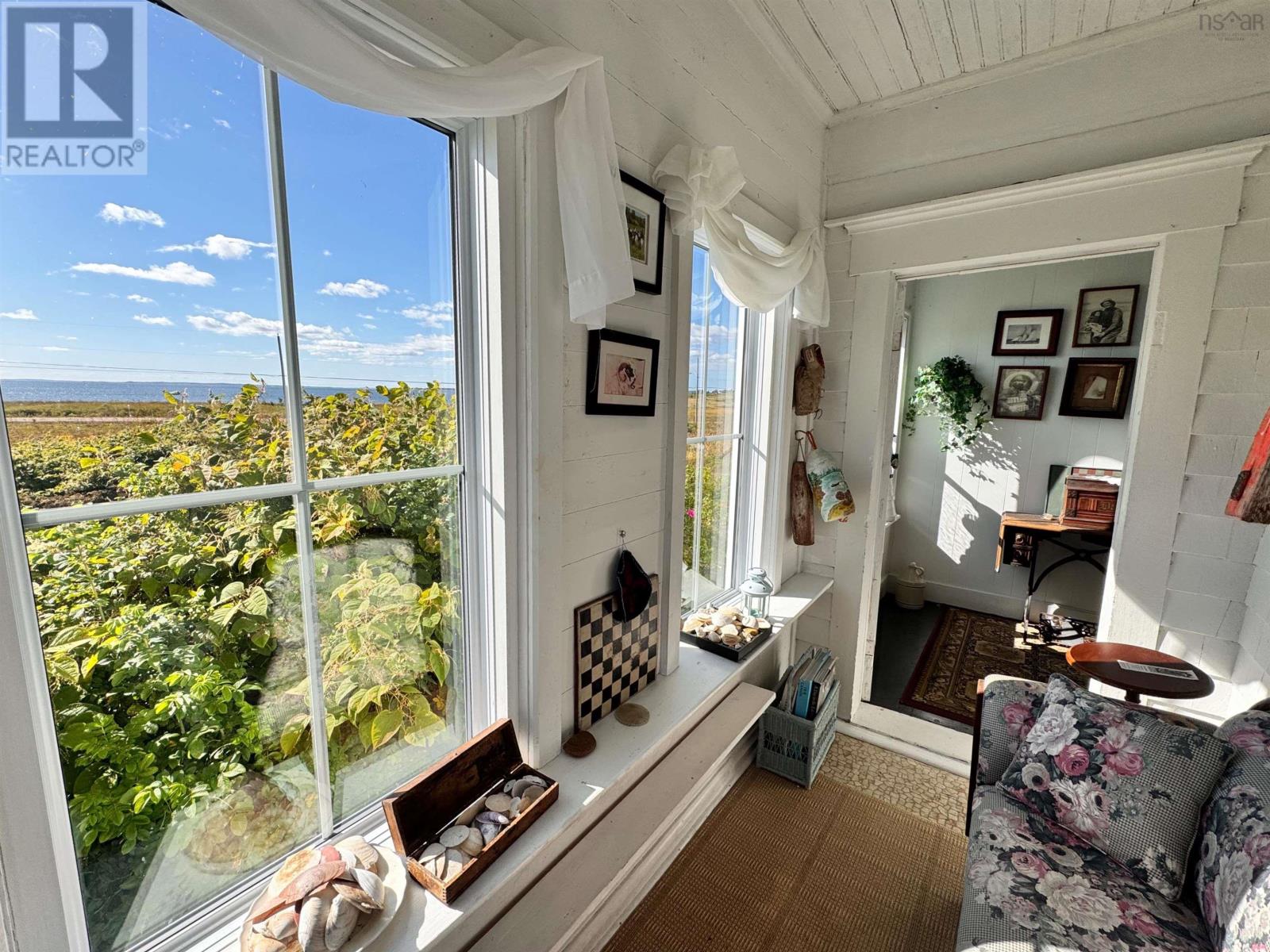 68 Mombourquette Road Property Photo 14