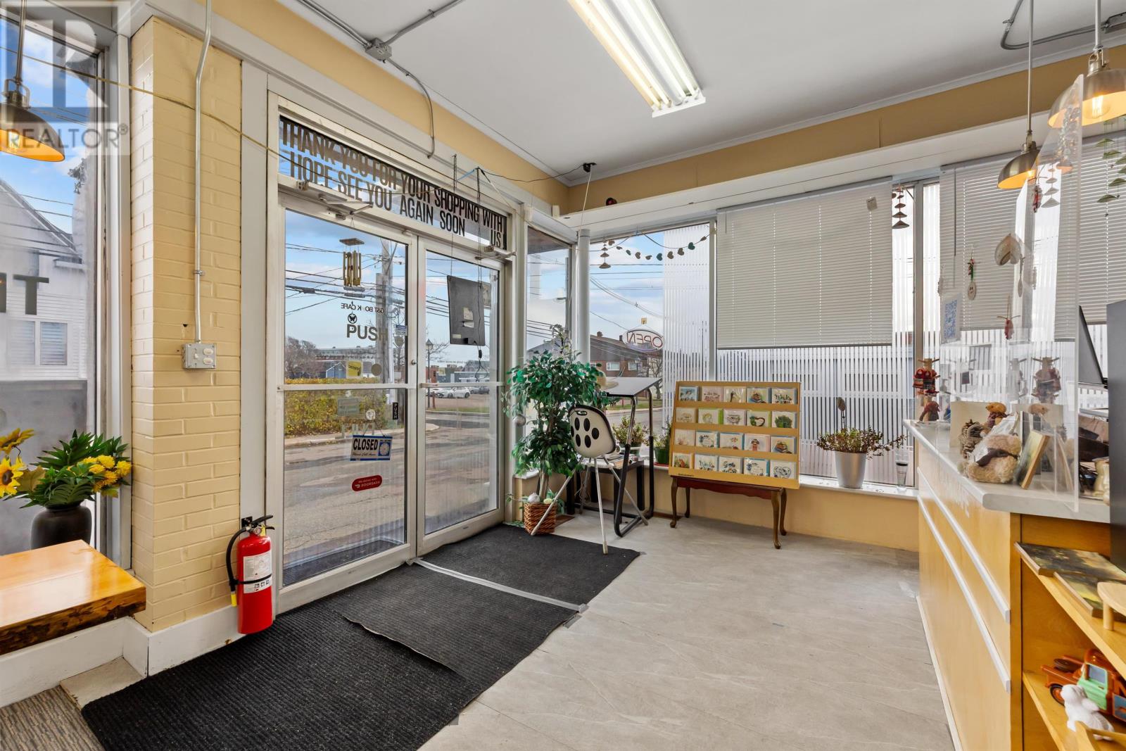 30 Spring Street Property Photo 15
