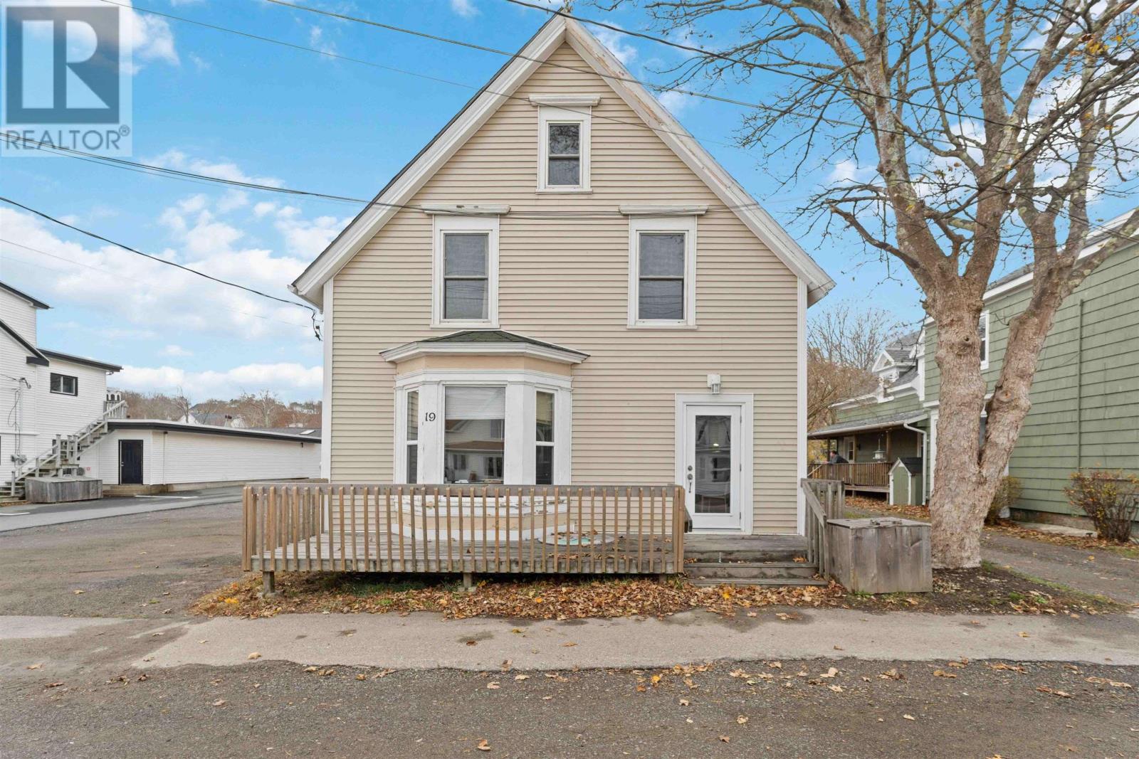 19 Birch Street Property Photo 1
