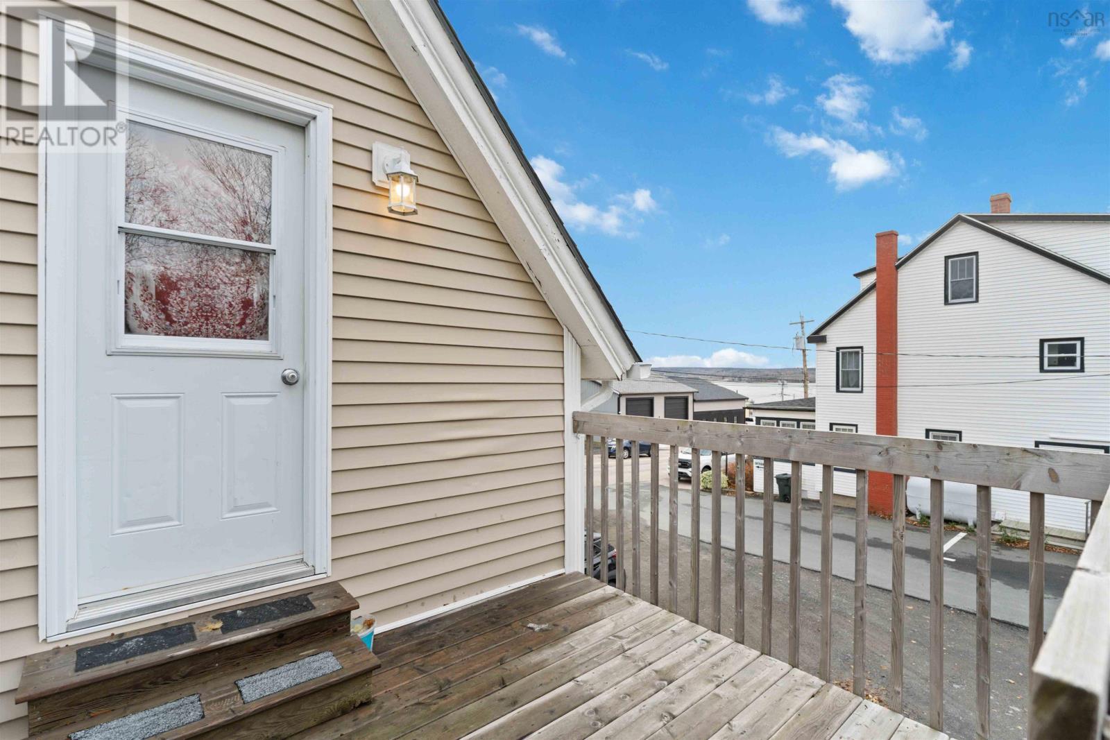 19 Birch Street Property Photo 9