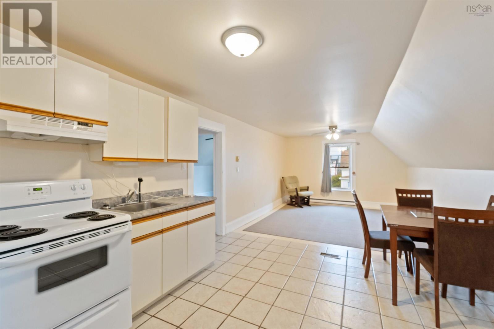 19 Birch Street Property Photo 29