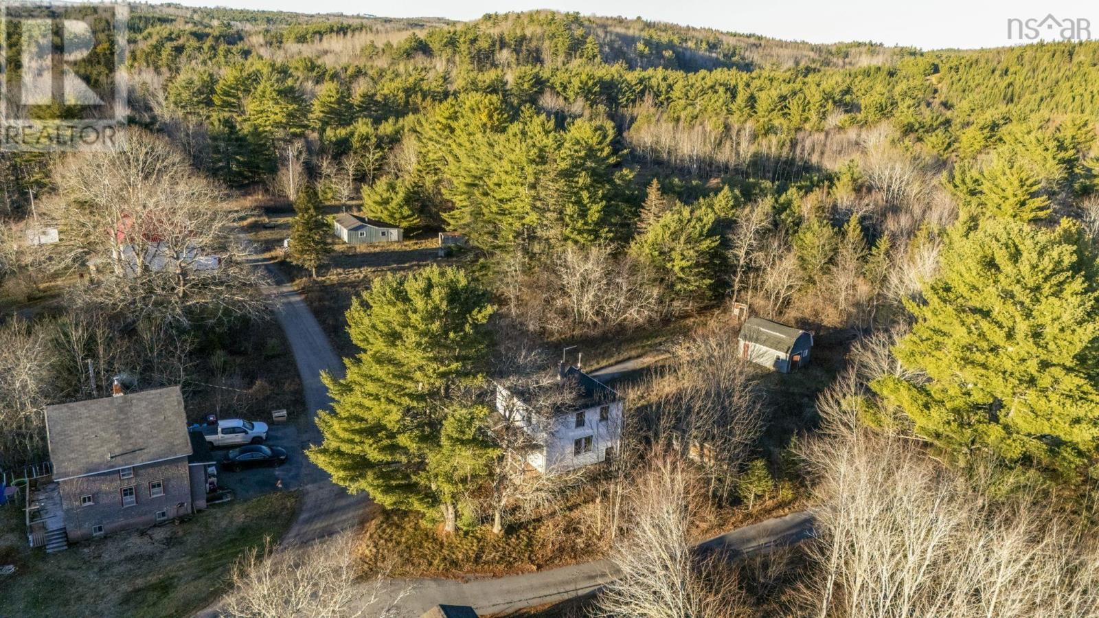 4 Basil Whynot Road Property Photo 7