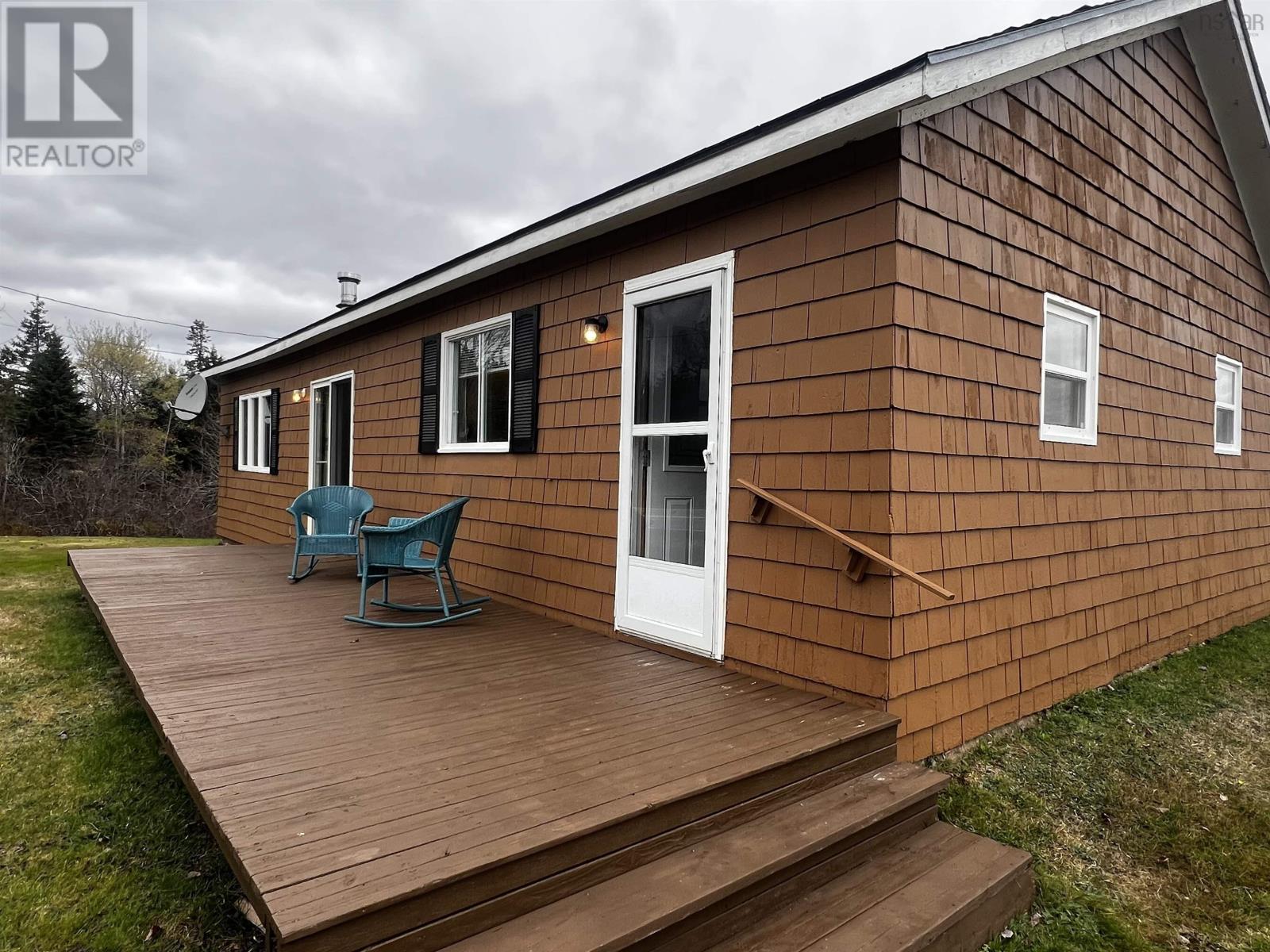 13611 316 Highway Property Photo 4