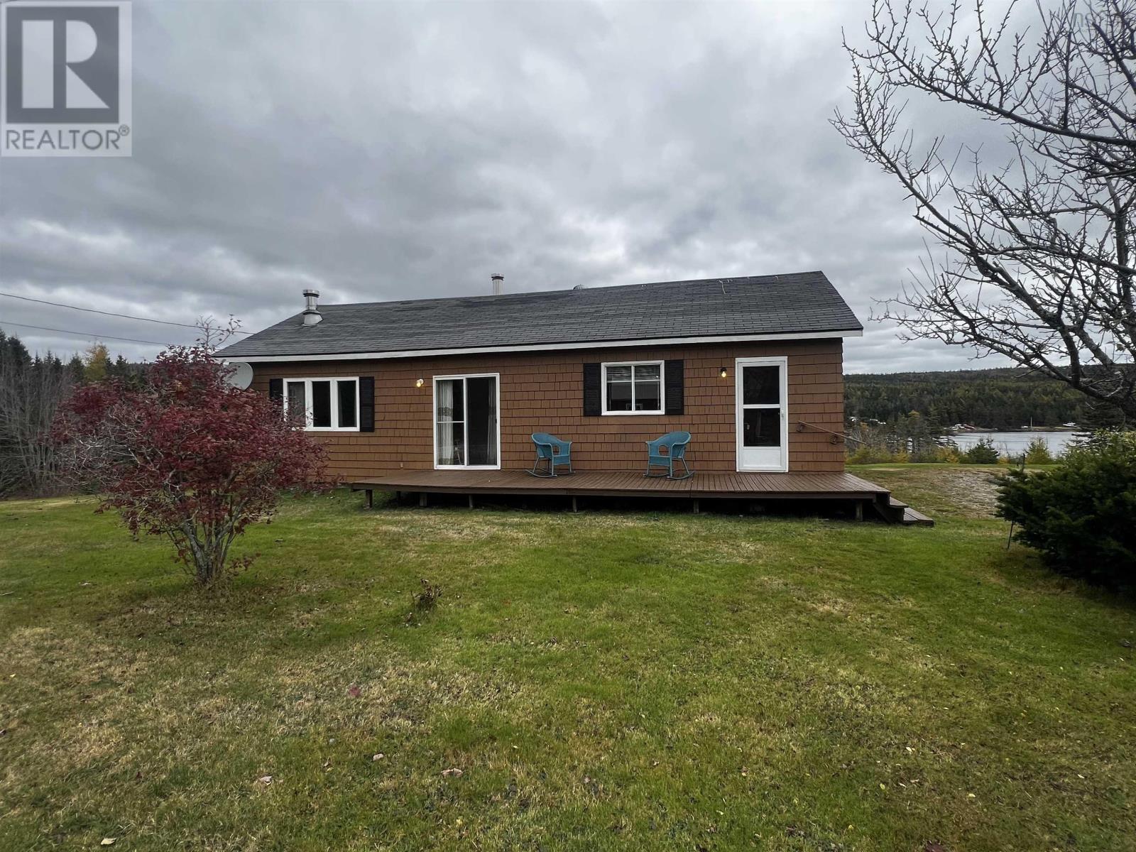 13611 316 Highway Property Photo 6