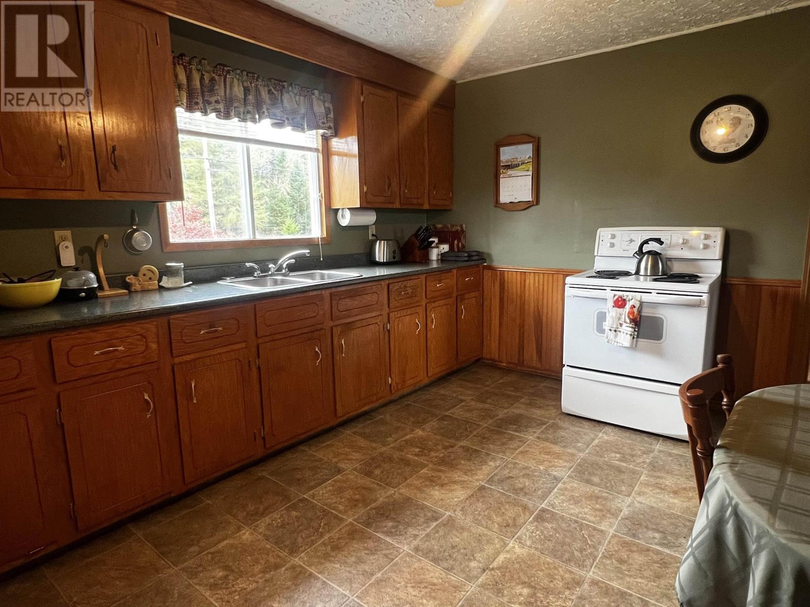 13611 316 Highway Property Photo 12