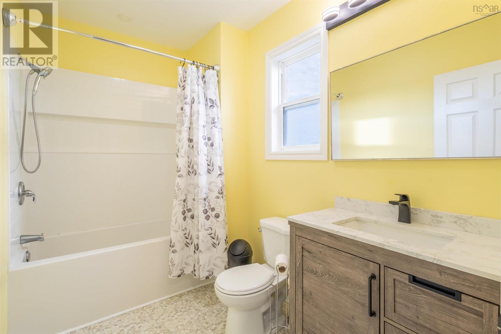 157 Lake Road Property Photo 32