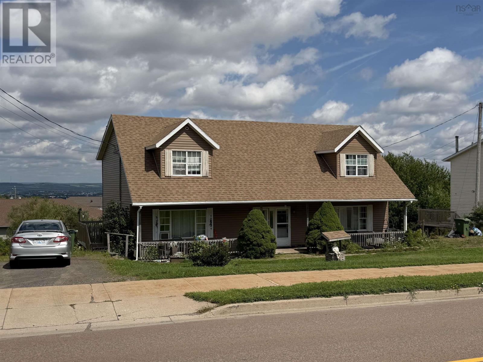 523/525 Truro Heights Road Property Photo 1