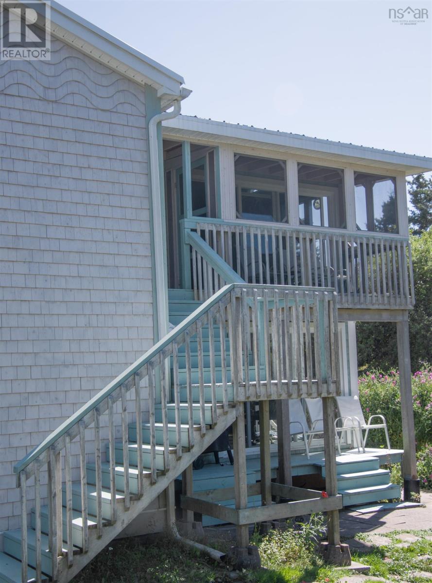 3067 320 Highway Property Photo 5