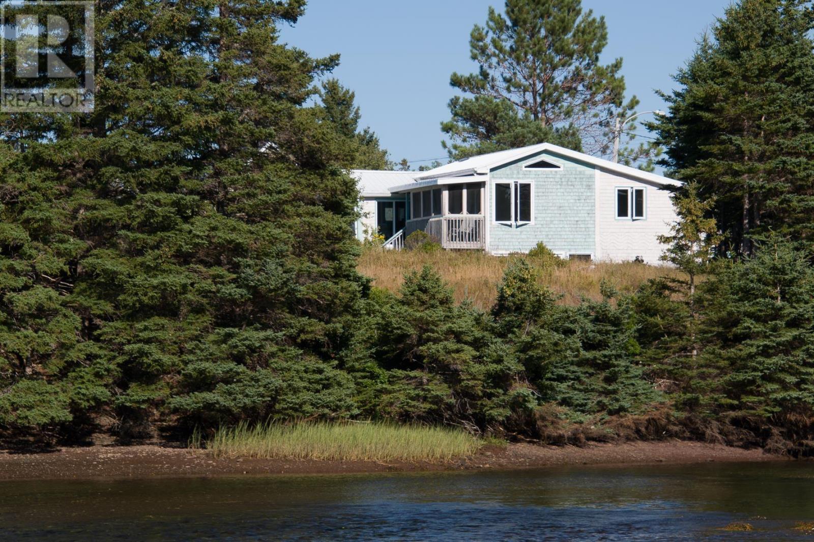 3067 320 Highway Property Photo 6