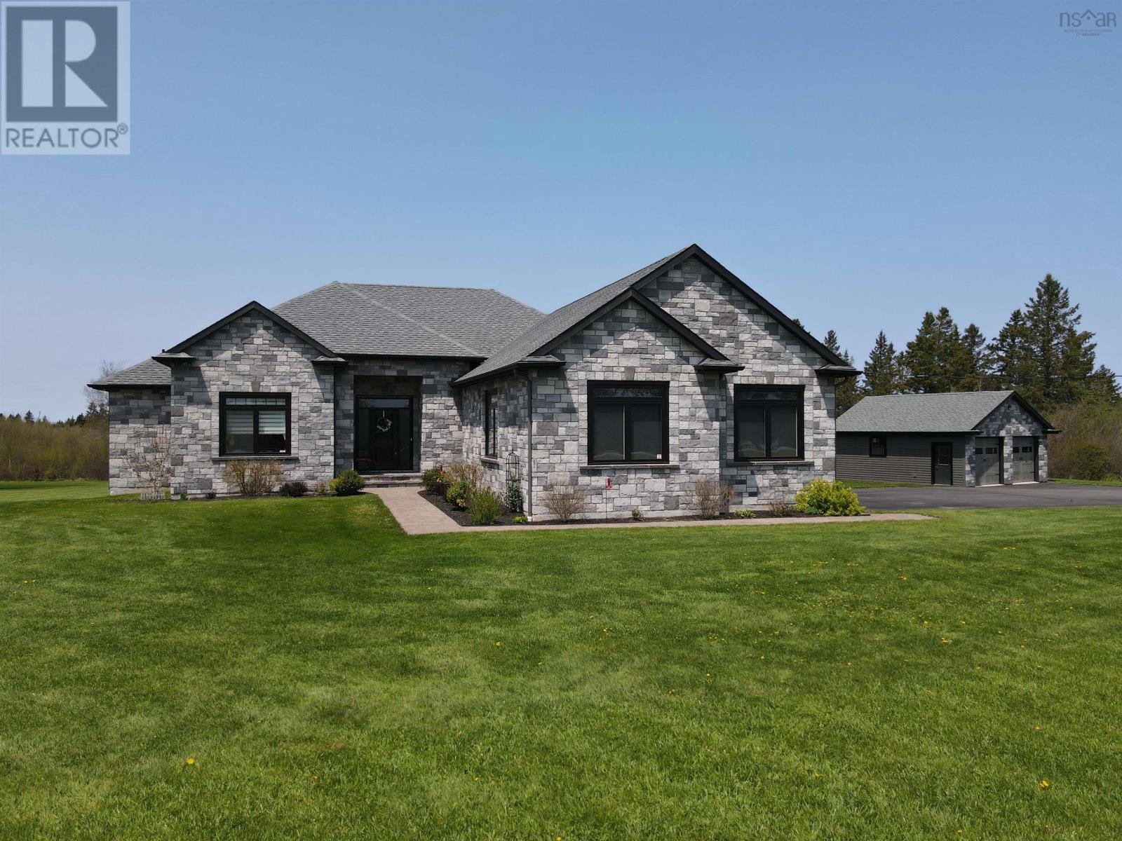 1157 Highway 366 Property Photo 1