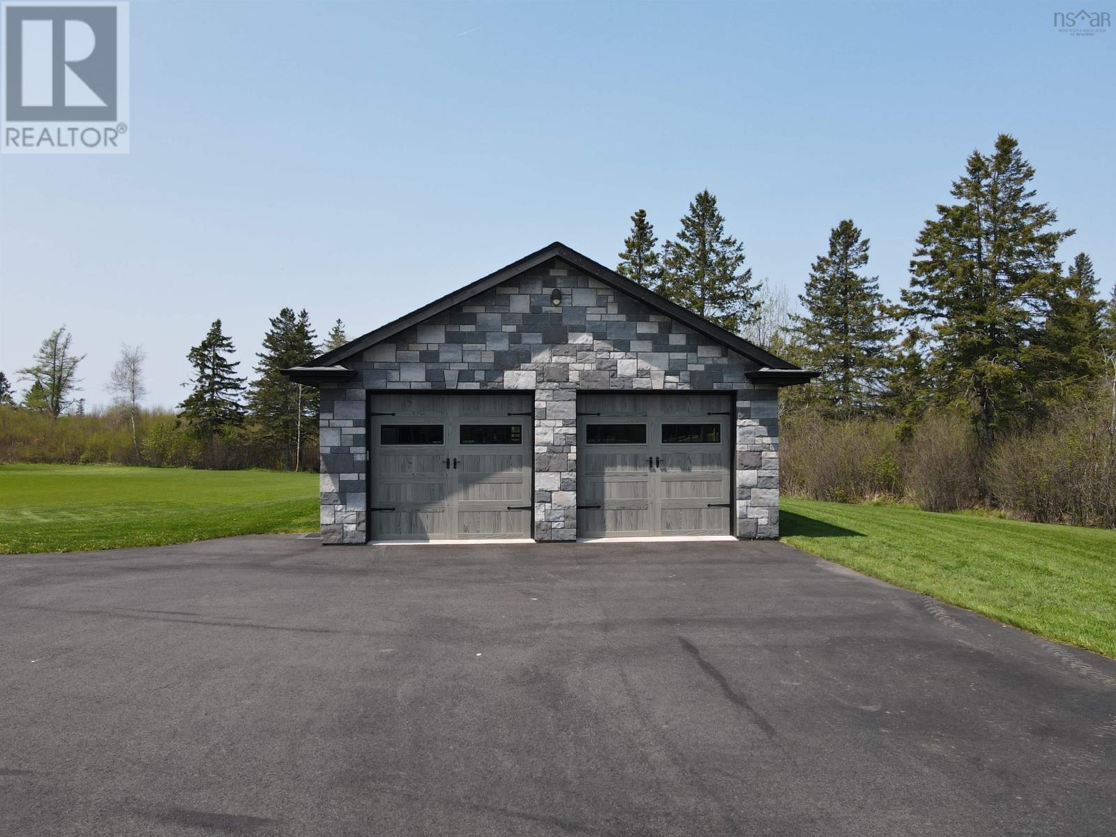 1157 Highway 366 Property Photo 3