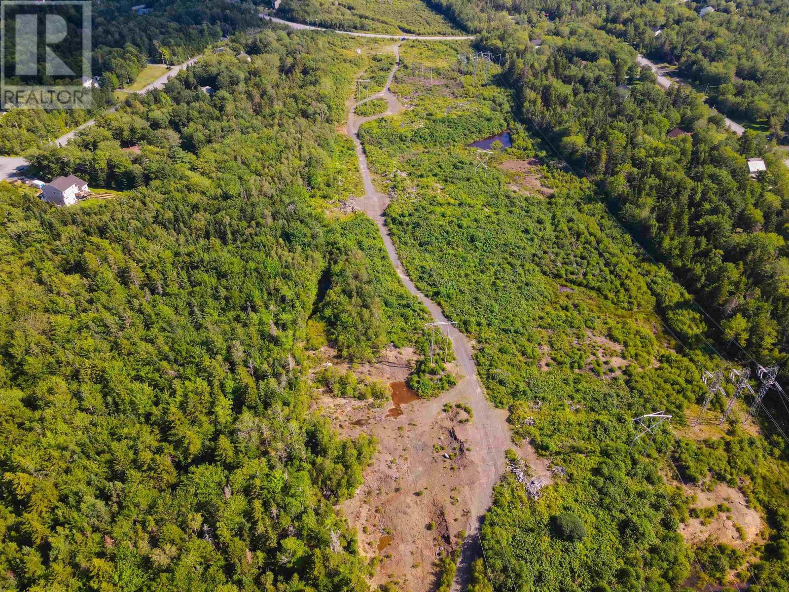 1484 White Hills Run Property Photo 7