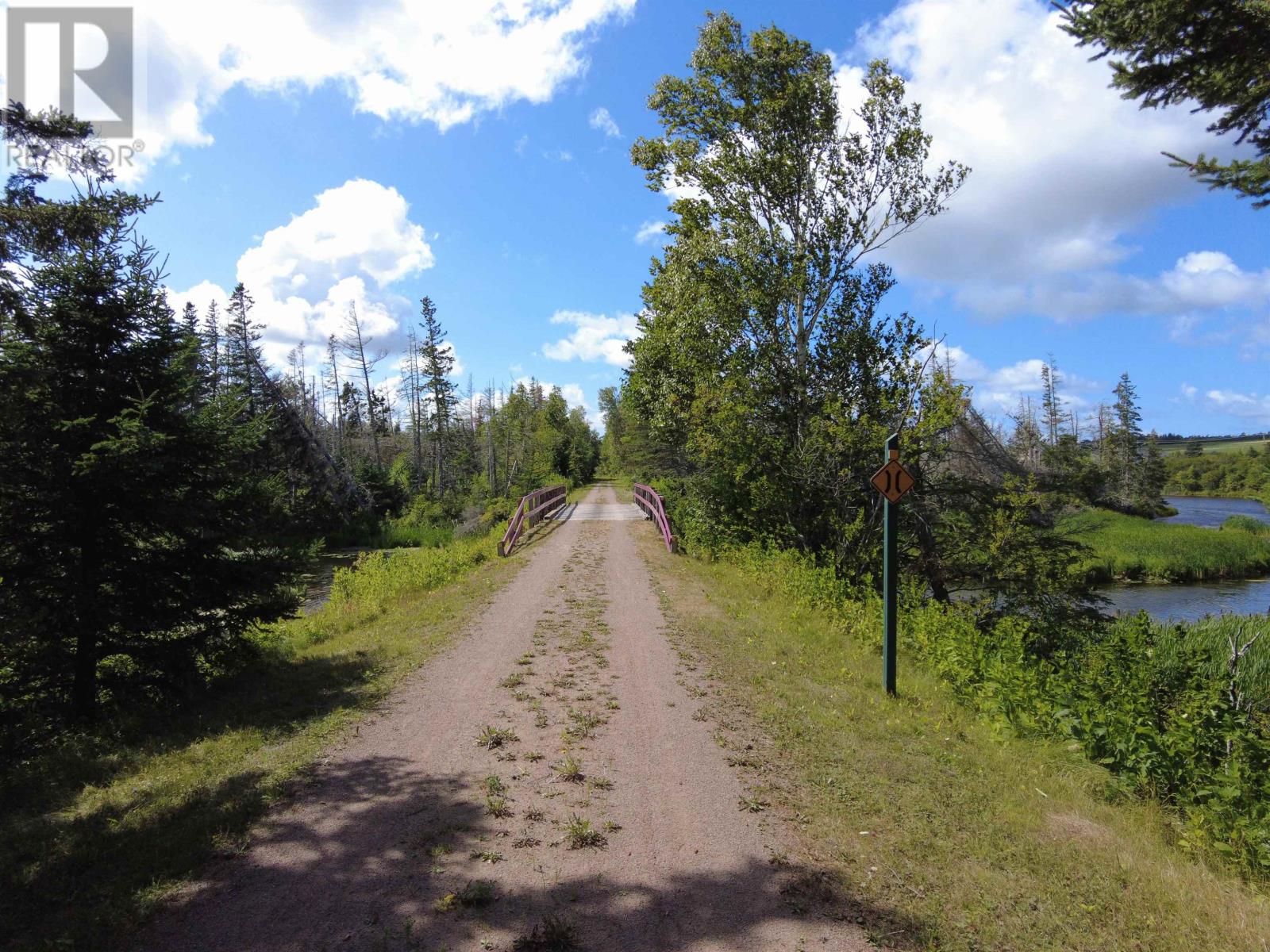 Acreage Rte 2 Property Photo 7