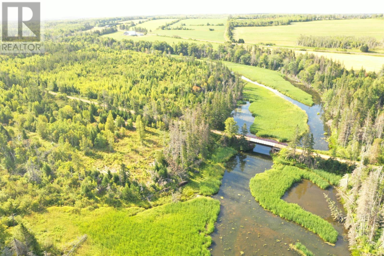Acreage Rte 2 Property Photo 9