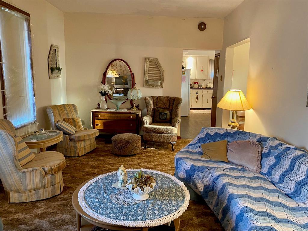 108 First Street Property Photo 4