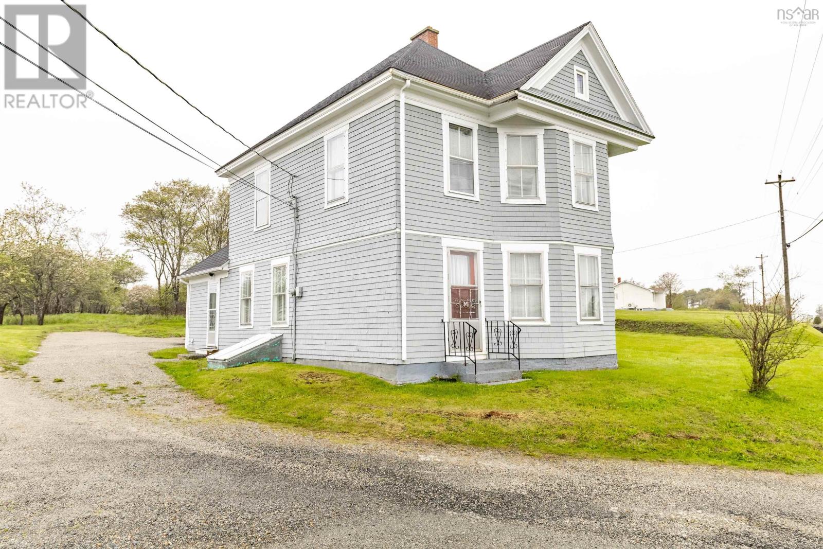 2917 308 Highway Property Photo 1