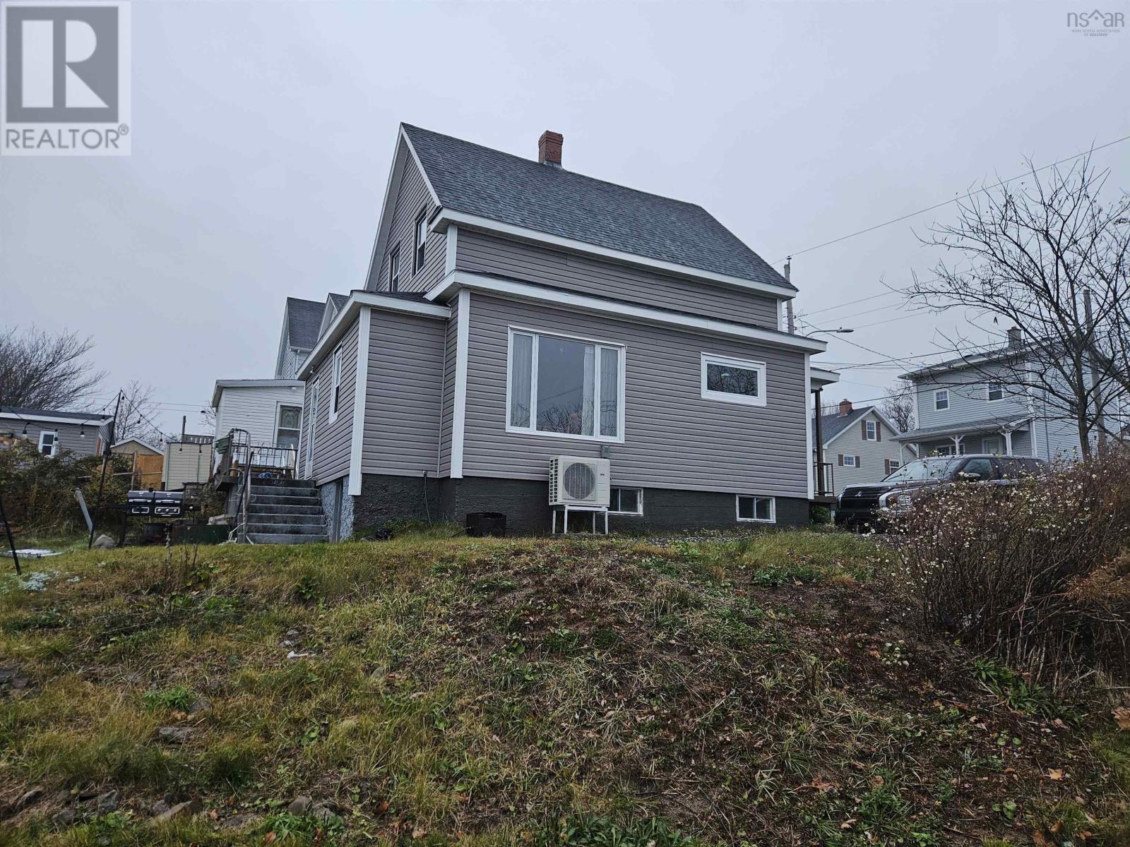53 East Street Property Photo 2