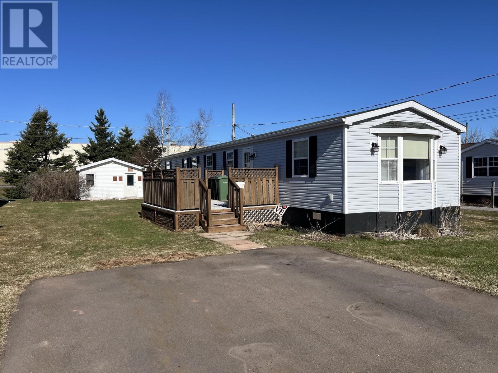18 Dale Drive Property Photo 1