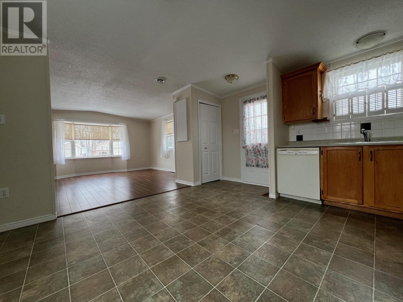 18 Dale Drive Property Photo 2