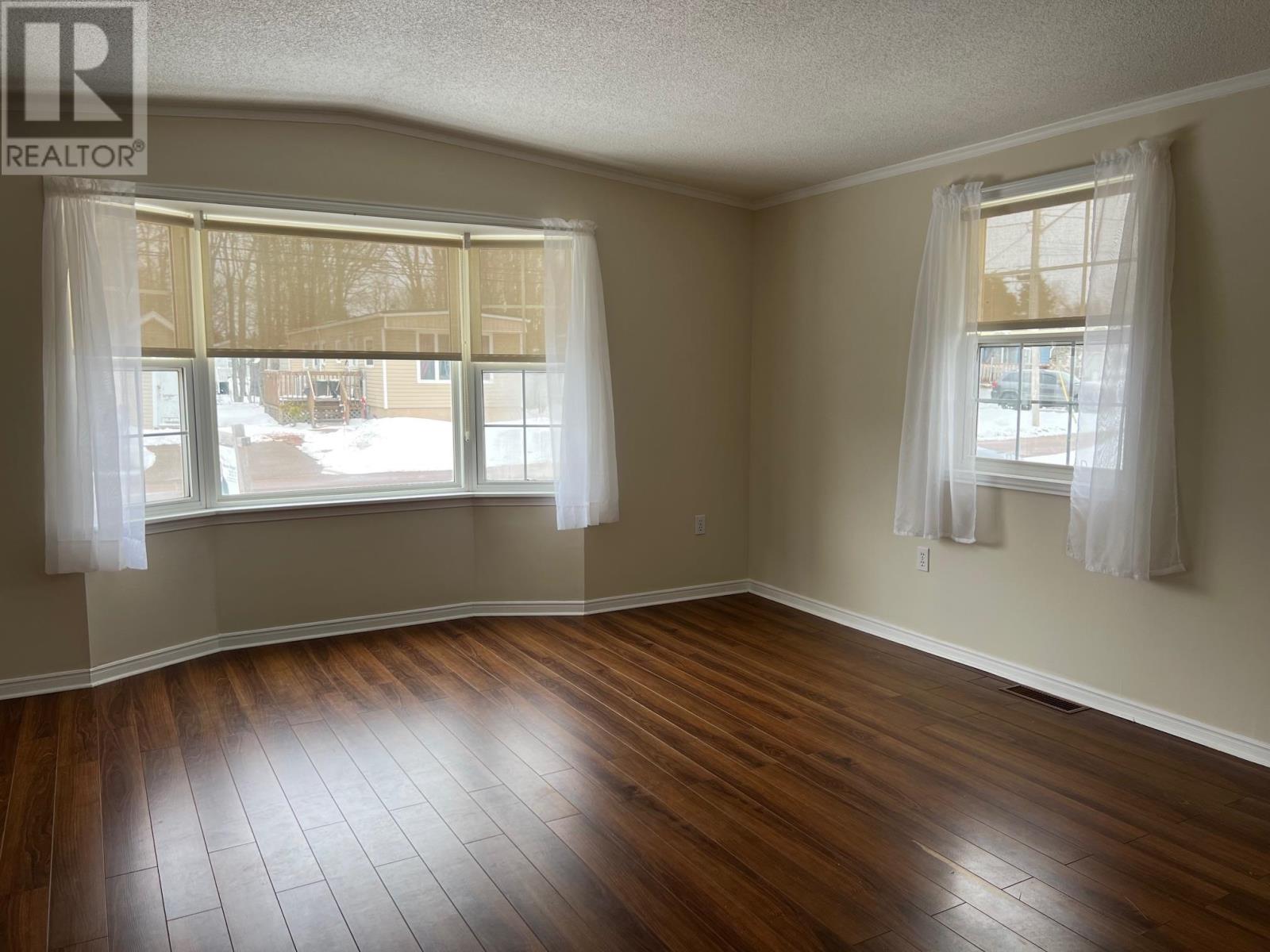 18 Dale Drive Property Photo 6
