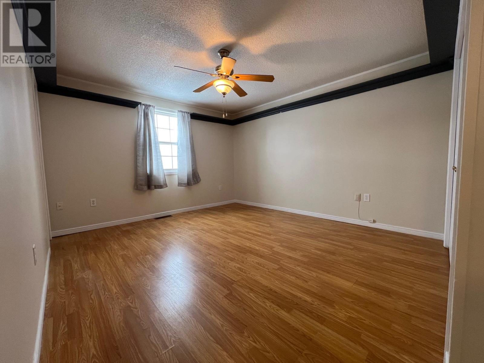 18 Dale Drive Property Photo 11