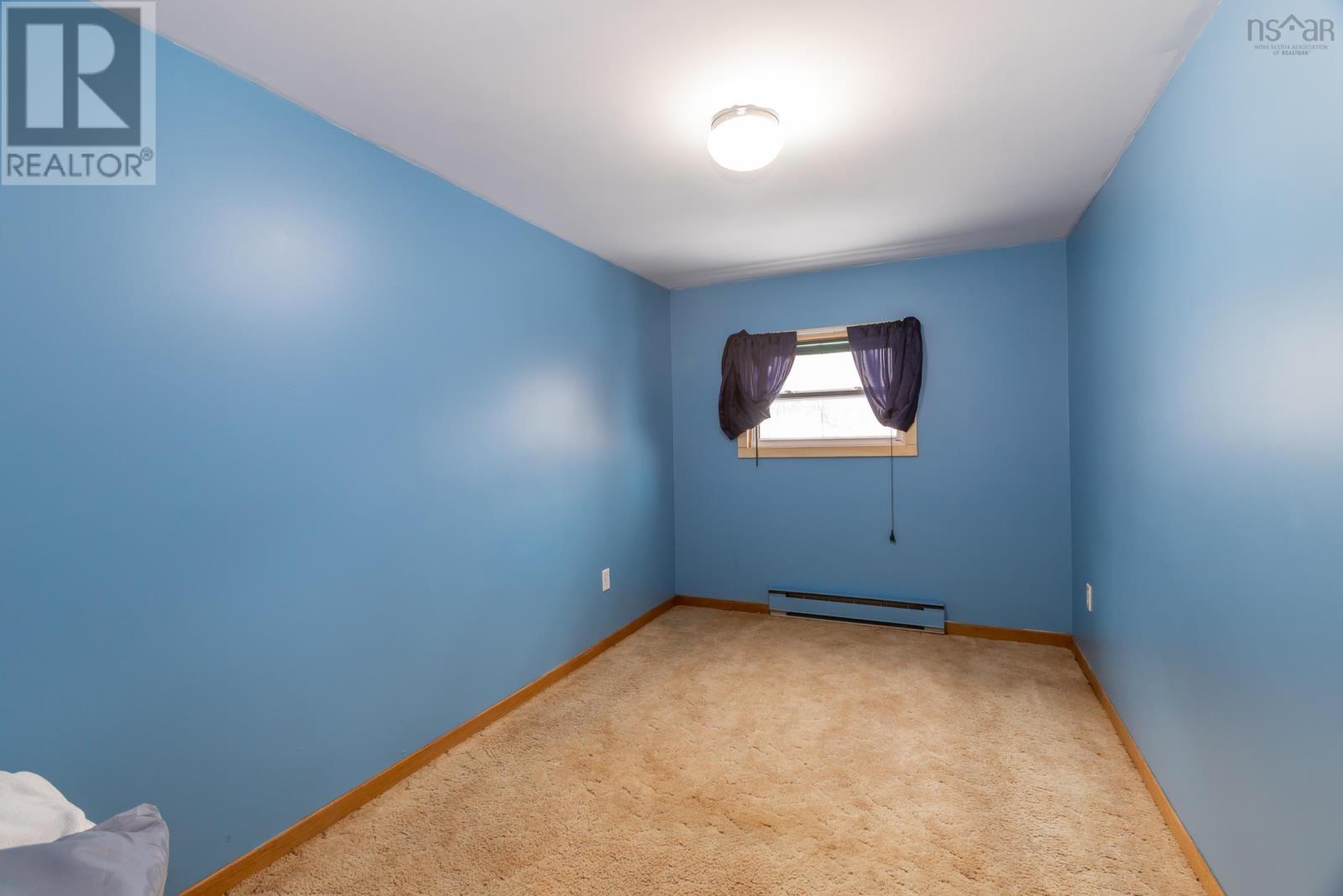 638 French Road Property Photo 22
